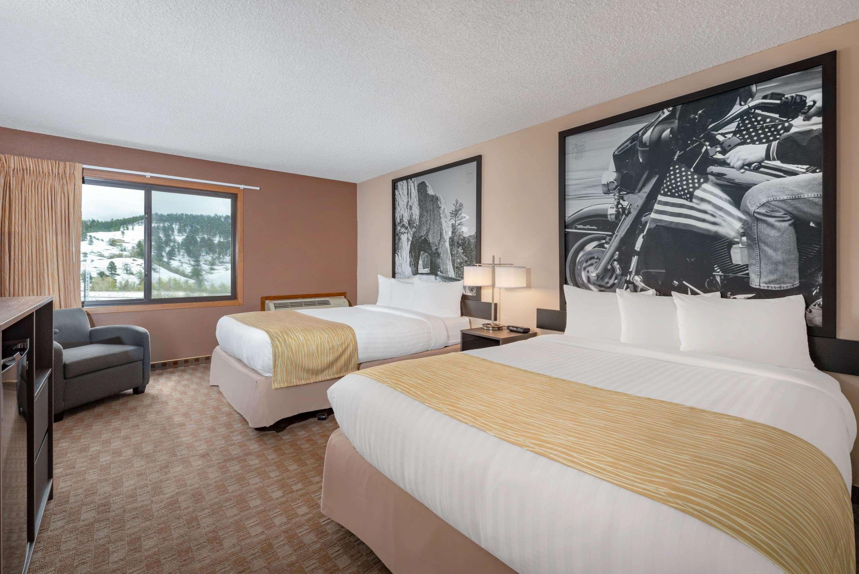 Super 8 By Wyndham Sturgis Hotell Exteriör bild