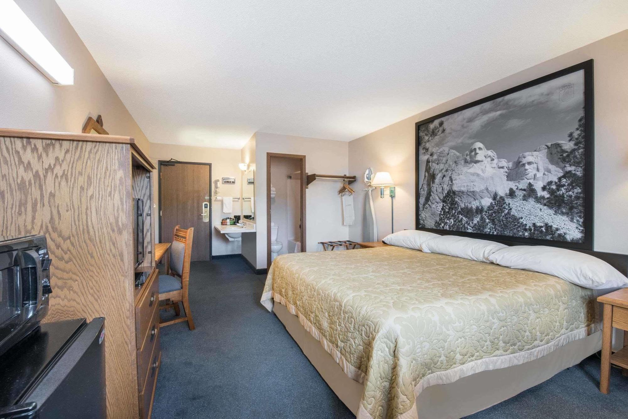 Super 8 By Wyndham Sturgis Hotell Exteriör bild